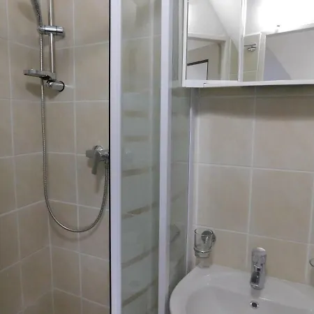 Guest house Arnau 3*