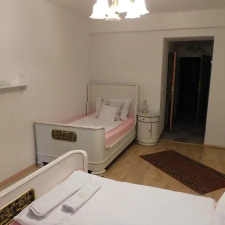 Arnau Penzion Hostinné